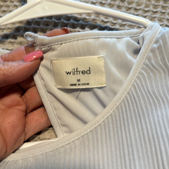 Beautiful dress worn for one night.  Purchased from Aritzia. - Picture 2 of 3